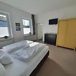 Lägenhet Bed & Kitchen Schleswig