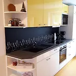 Bed & Kitchen *