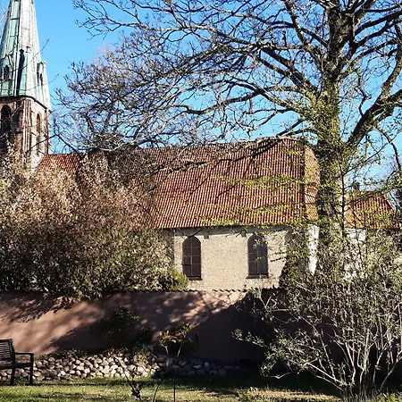 Bed&kitchen Apartment